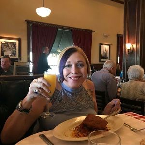 Meet your Posher, Marjean